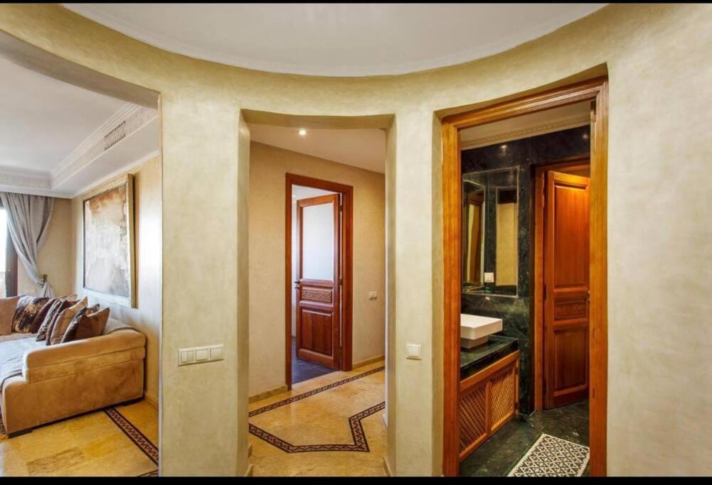 The Jade Apartment Marrakesh Exterior foto